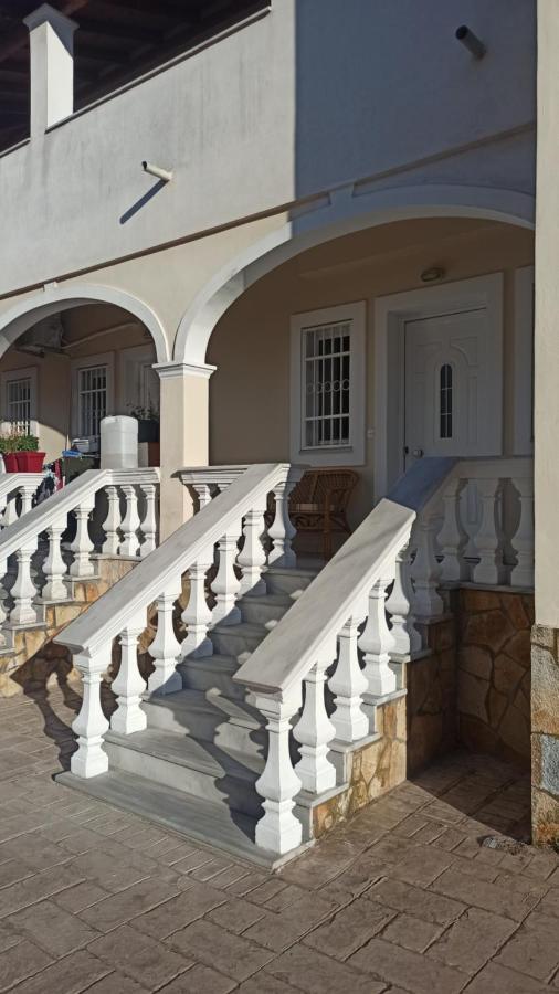 דירות Kanálion La Casa De Sophie מראה חיצוני תמונה